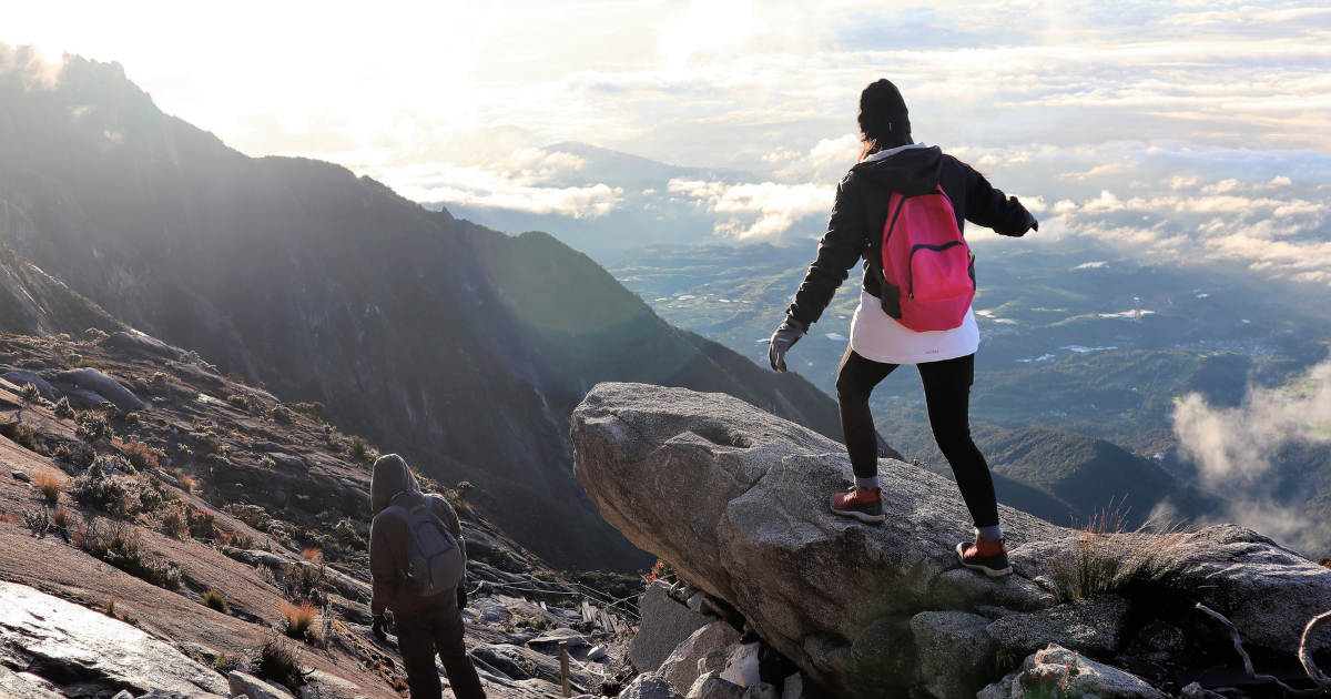 Heading to mount kinabalu soon? Here are 10 must-have essentials for the trip!