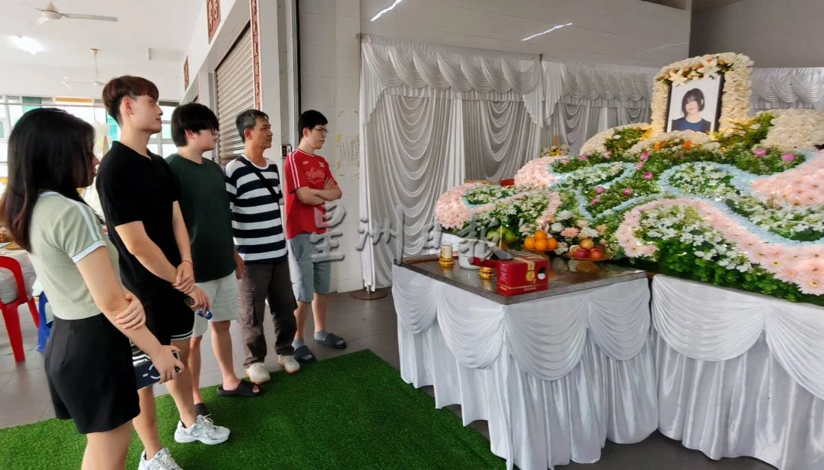 Wong's wake service