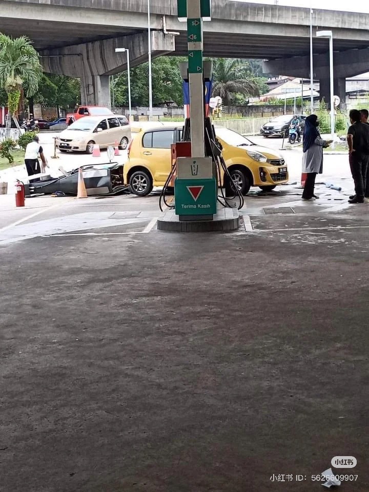 Aftermath of myvi crashing into petrol pump