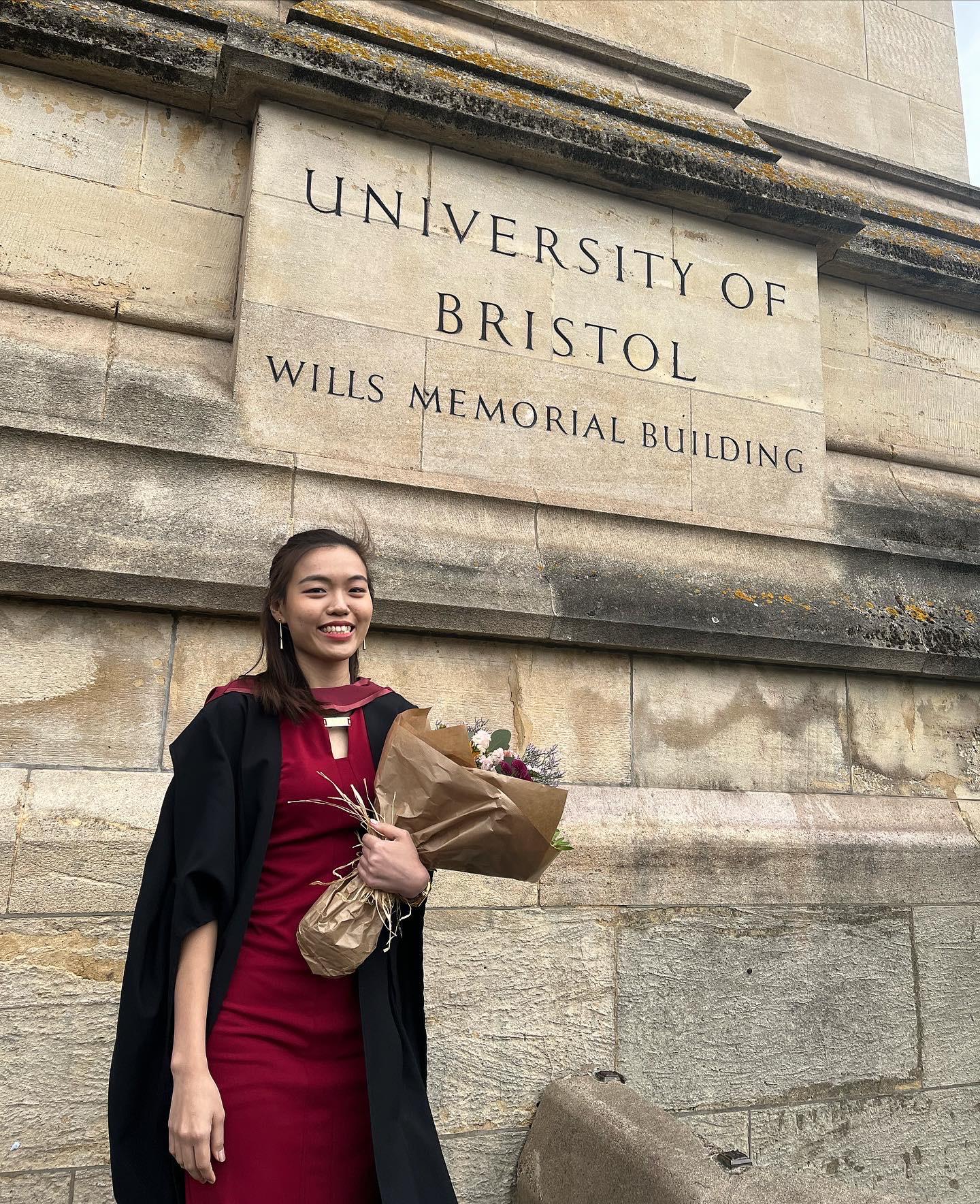 Alysia graduation pic with uni of bristol