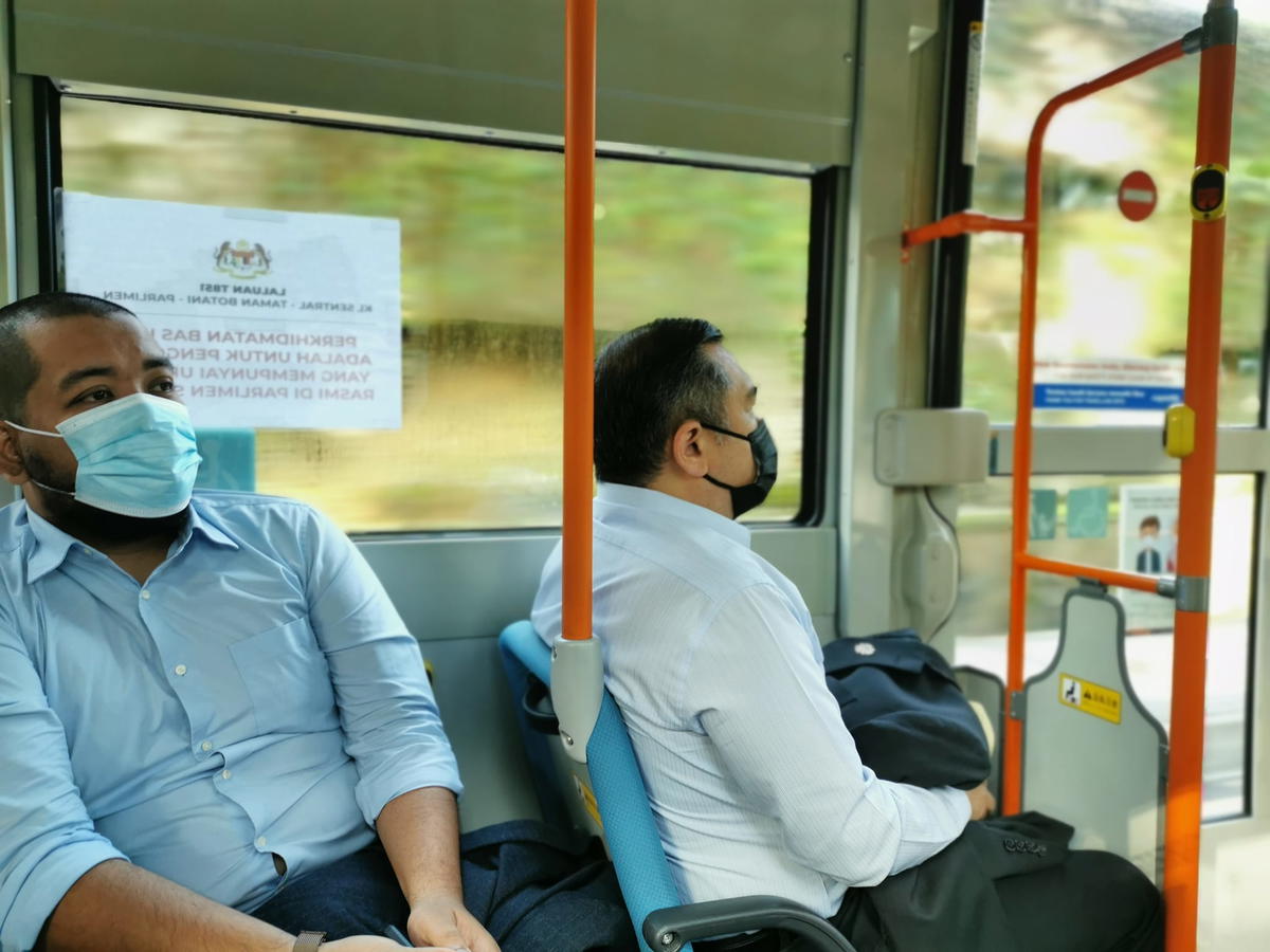 Anthony loke takes bus to parliament, receives praise and feedback from netizens about m'sia's public transport  | weirdkaya