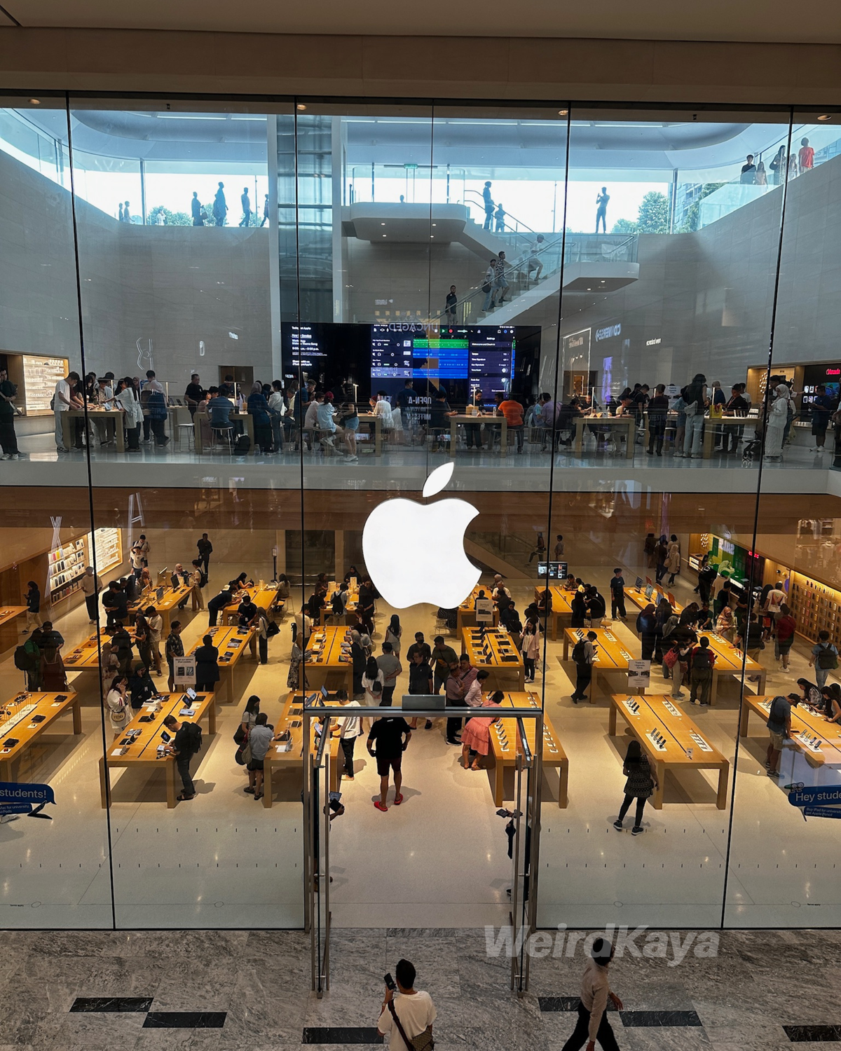 Apple Store-Malaysia-Official-TRX-Apple