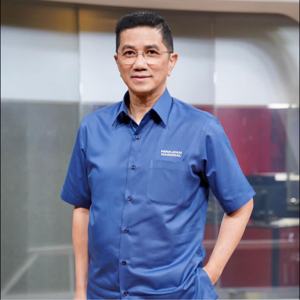 Azmin ali