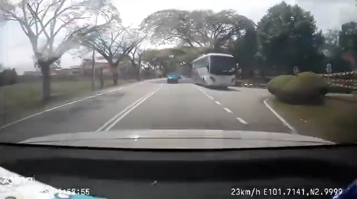 Bus veering off road near UPM