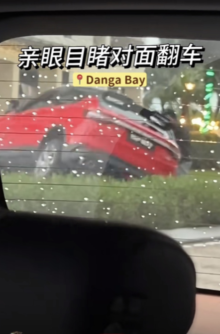 car flipped at roadside (2)