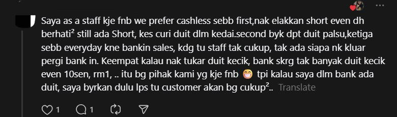 Elderly M'sian Couple Unable To Order Coffee As Cafe Only Accepts Cashless Payment, Netizens Debate comment 3