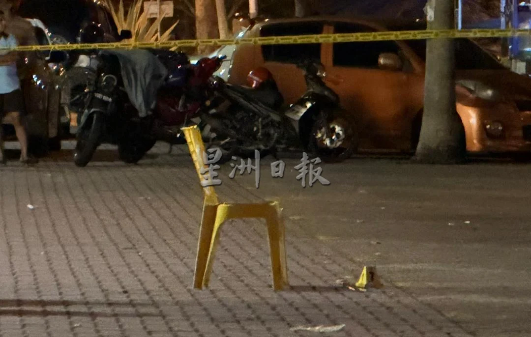 Chair which man sat on before getting shot at mamak