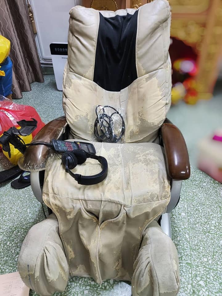 Rm800 ogawa massage chair