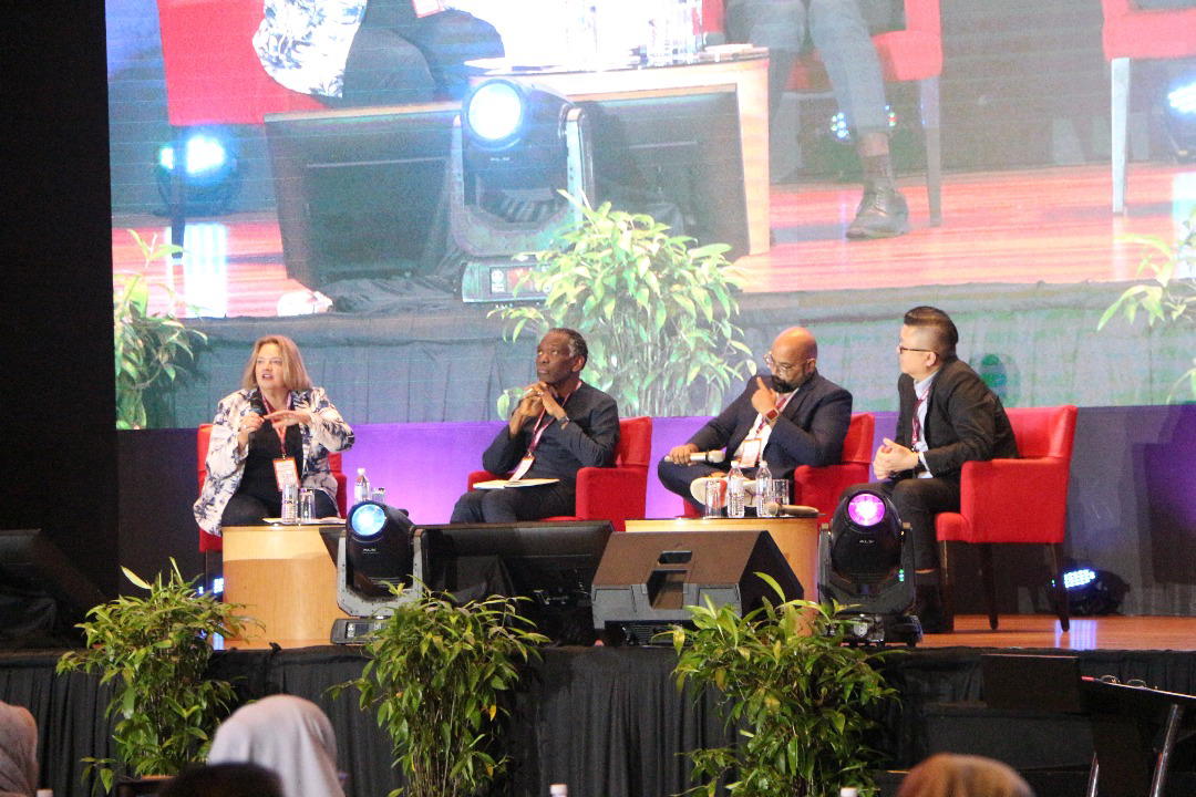 ChangeabilityPro CEO & International Change Expert, Melanie Franklin (first from left)