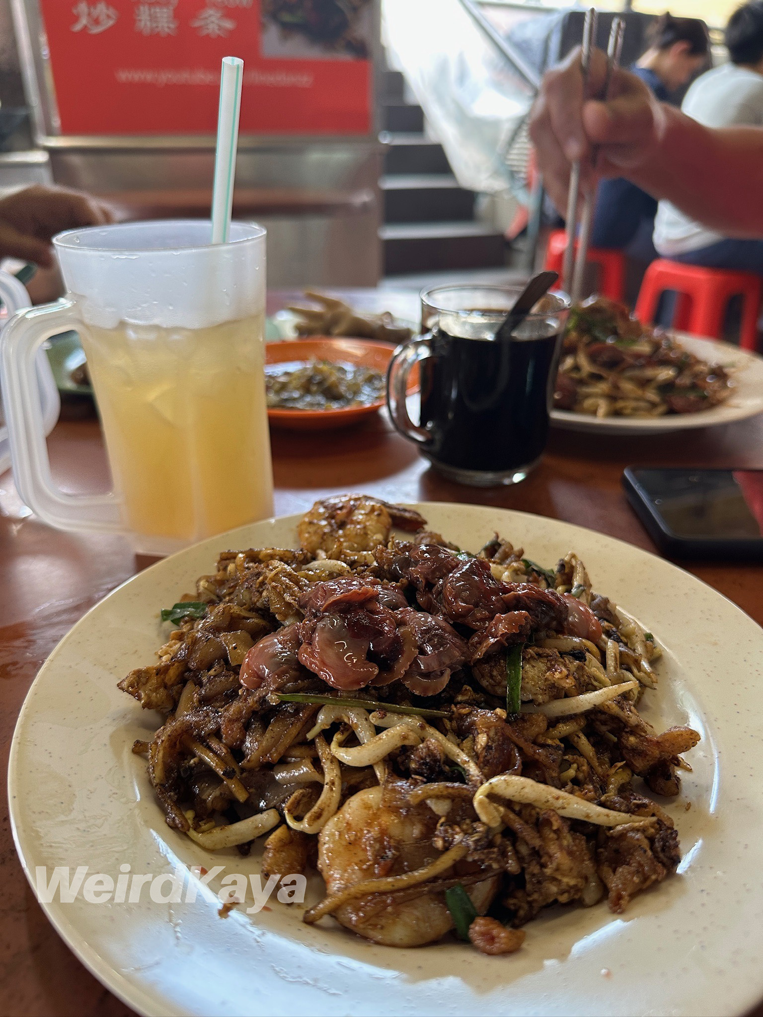 Char kuey teow penang