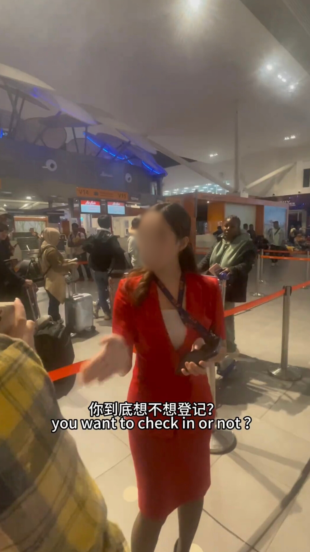Chinese tourists slams local airlines for calling customer bodoh 1