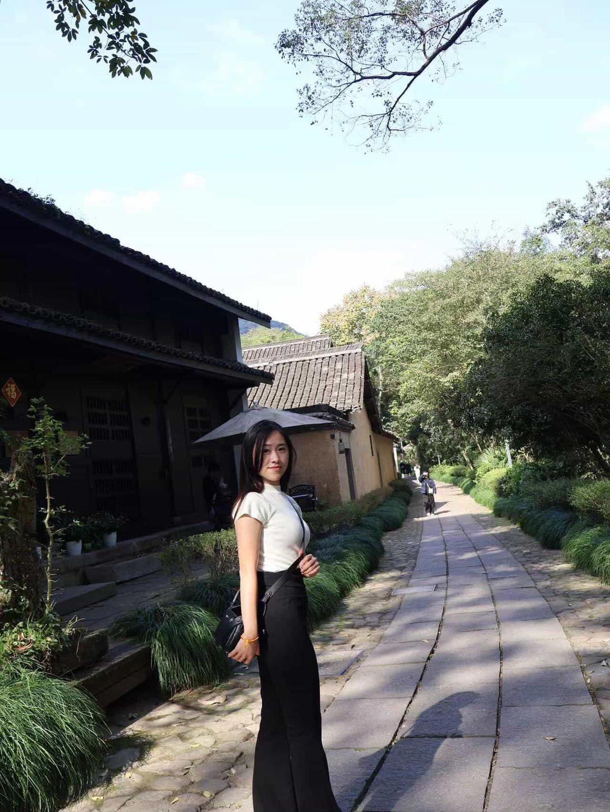 Chong Jia Hui photo 2