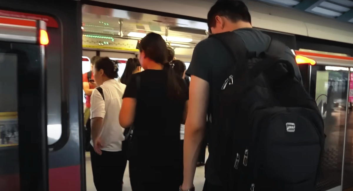 Chun Weng Taking SG public transportation-min