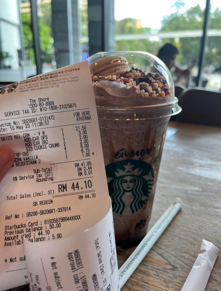 M'sian student ends up paying rm44 for starbucks drink thanks to not being able to understand staff's english