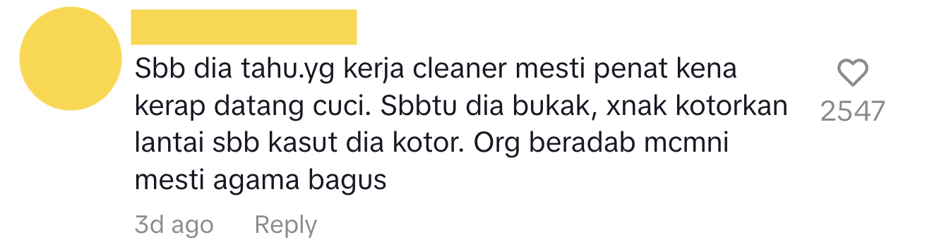 Comment about foreign worker removes shoes at ktm_01