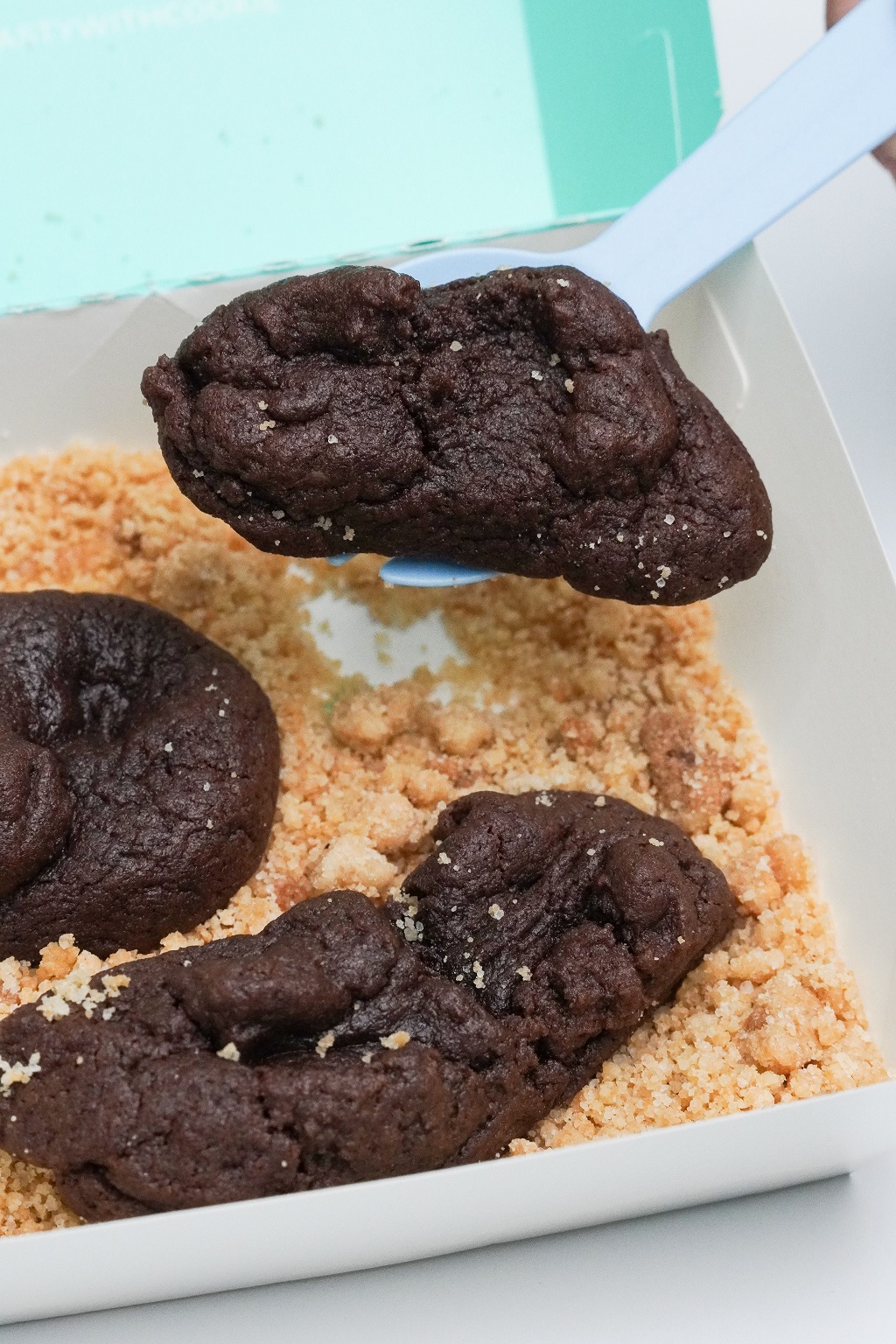 This sg cookie shop now sells brownies that literally look like.... Sh*t | weirdkaya