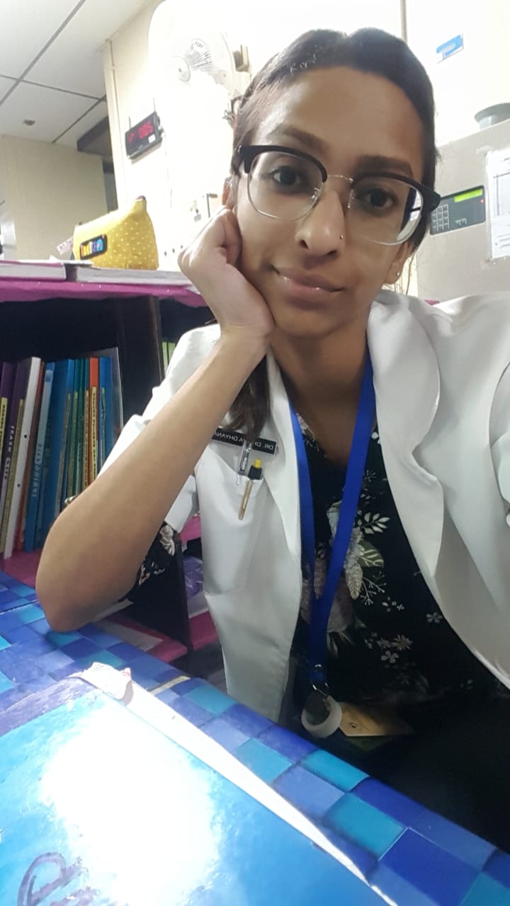 Dr Dhivya photo pose 3