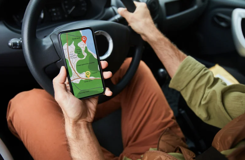 Driver using navigation app