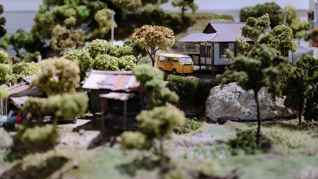 Eddie putera miniature diorama gallery