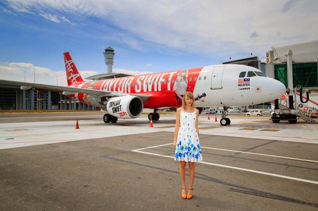 Taylor swift red tour collaboration with airasia