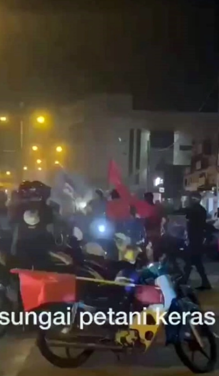 Fight breaks out between ph and pn supporters at sungai petani