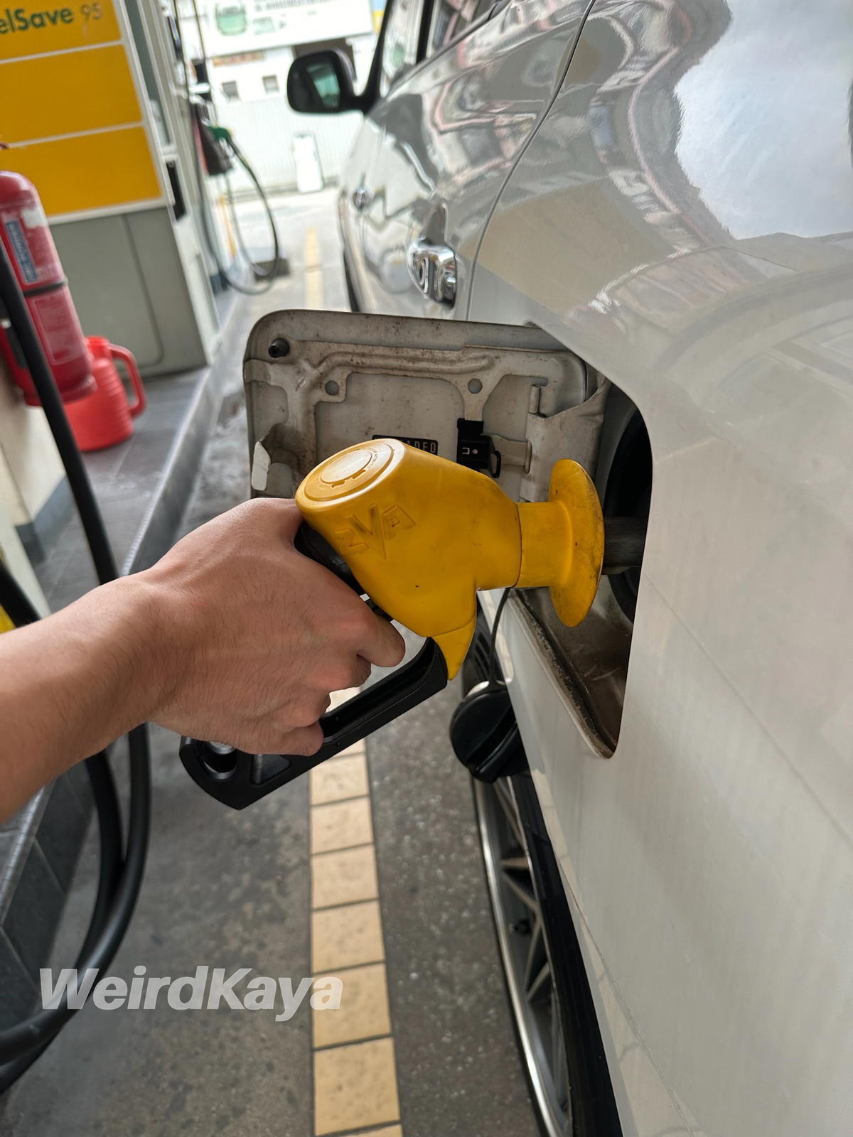 Fill Petrol (2)