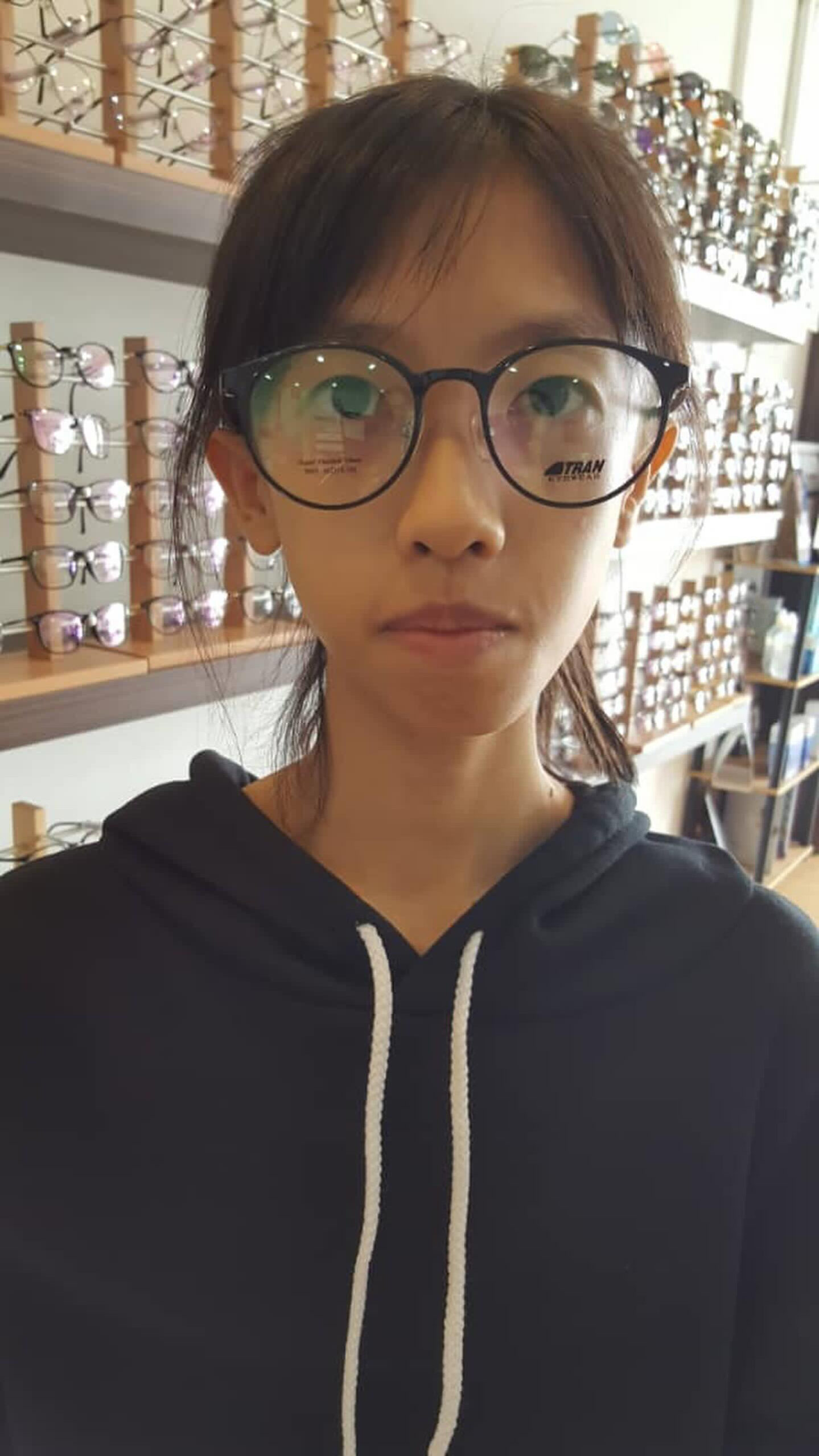 Fion with anorexia trying new specs. Jpg