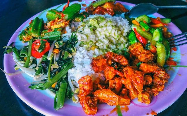 Nasi Campu