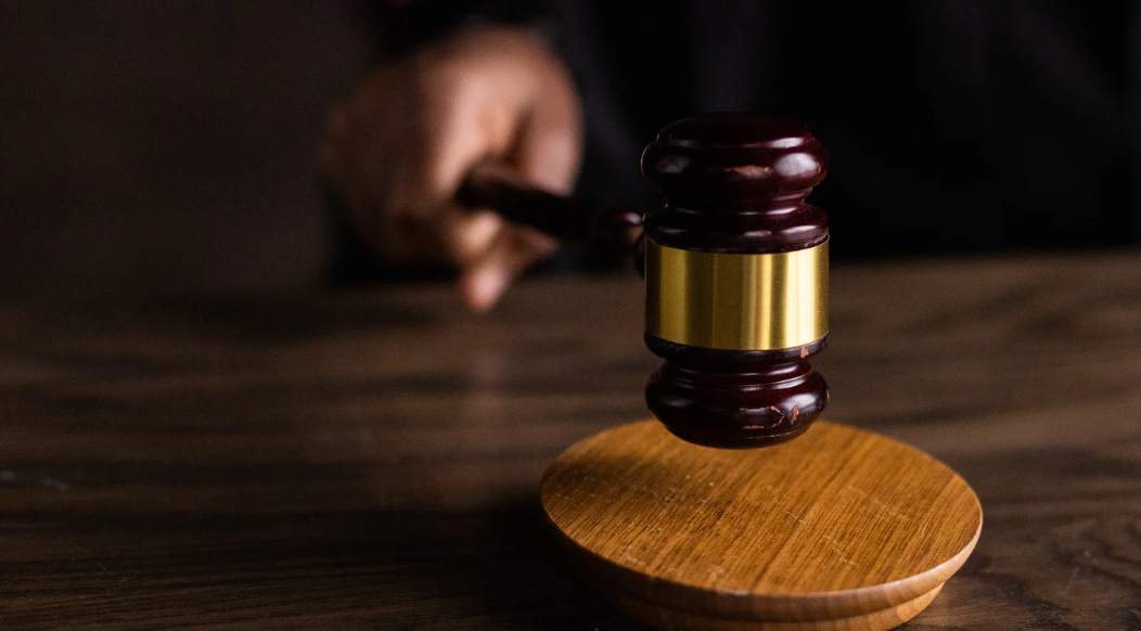 gavel