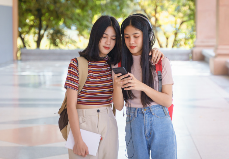 girls hanging out