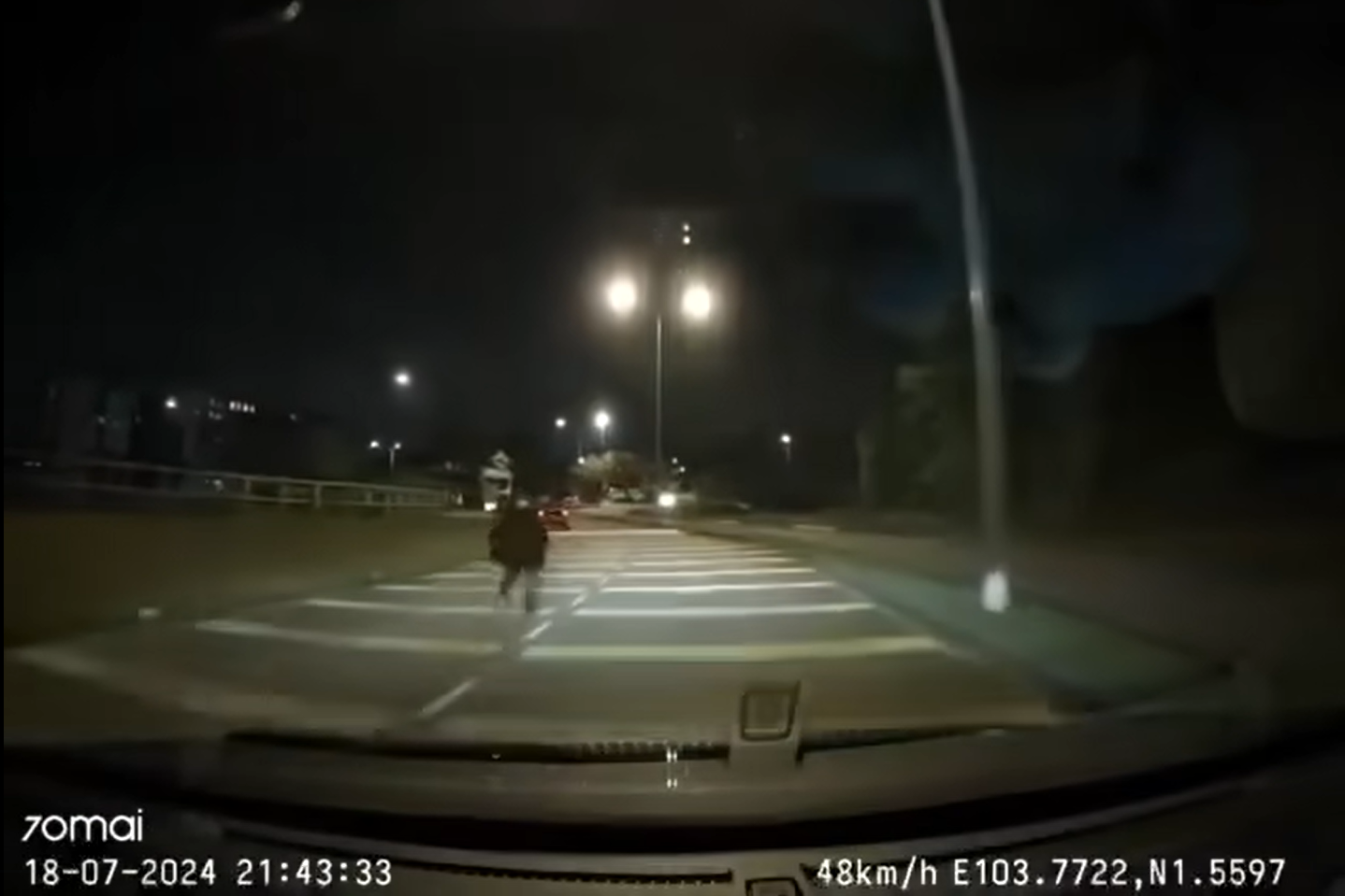 Homeless woman scares driver while being a 'ghost'