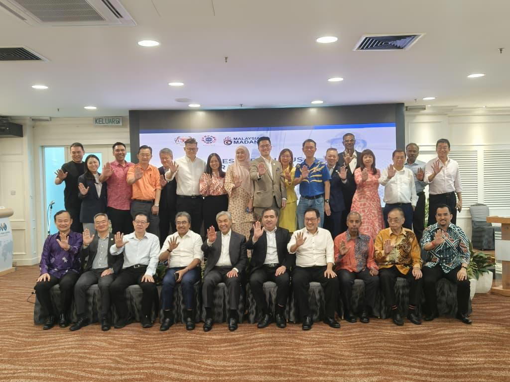 Howard Lee Praises UMNO's Zahid leadership