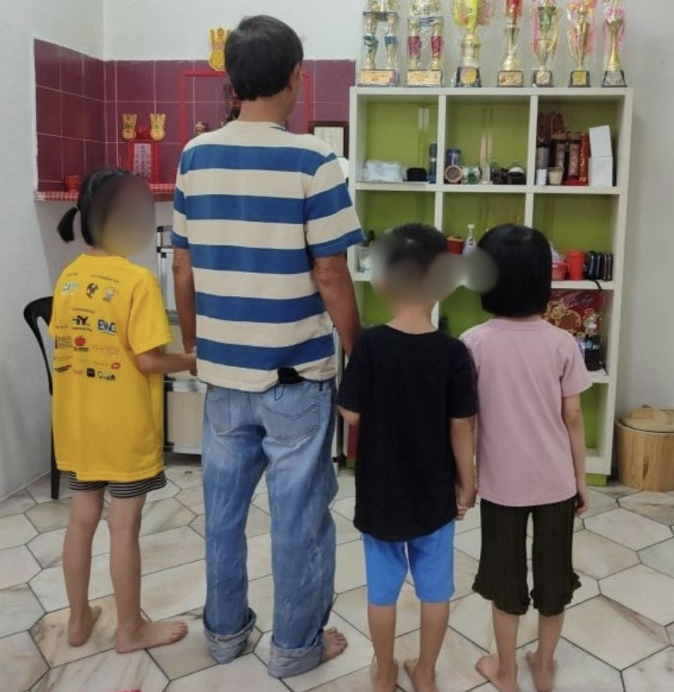 'I Had No Choice' - M’sian Dad Earning RM2.6K Sends His 3 Kids To Orphanage As He Had No Money To Feed Them