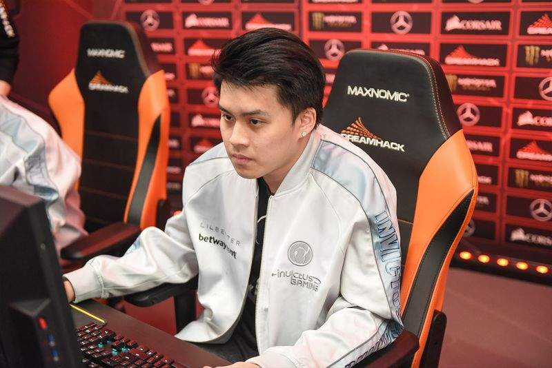 Dota 2 player jt playing for invictus gaming at ti