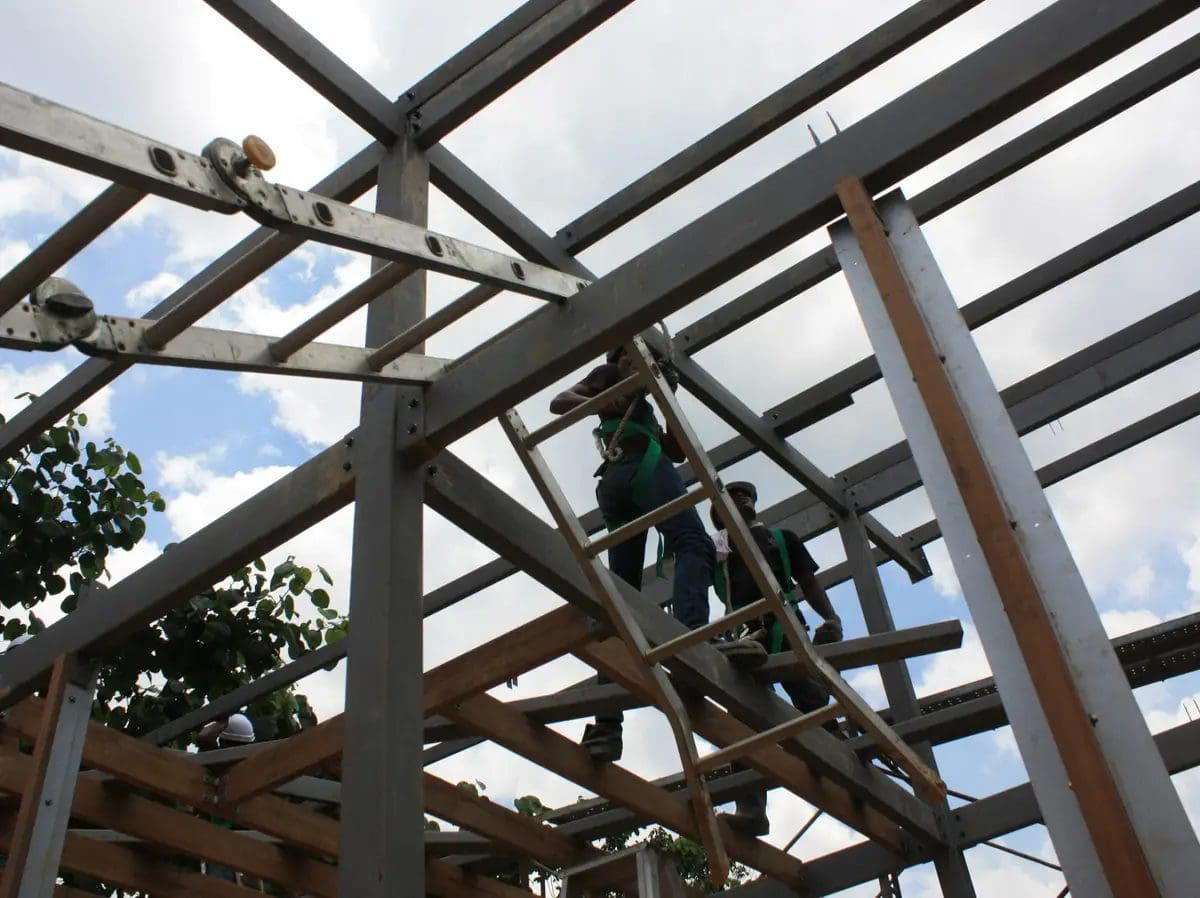 Twitterjaya discuss over Malaysian Stanford graduate's RM300k self built house