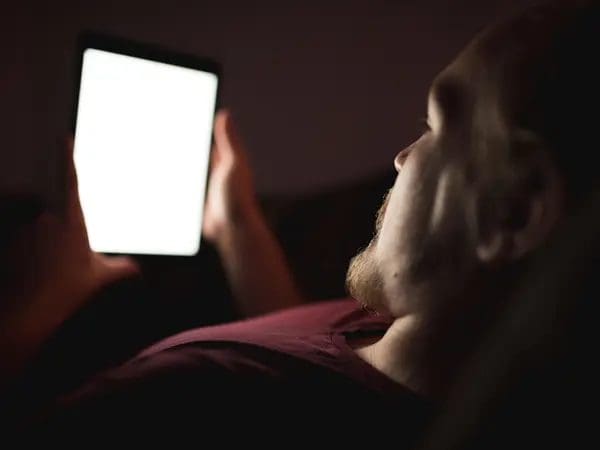 Pro or novice? Find out which level you're at as a mobile phone user!