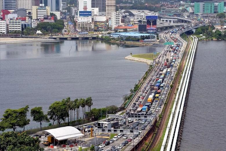 "No Offense Intended" — DAP Lawmaker Who Claimed S‘poreans Will Work In M'sia Says He Was Misquoted