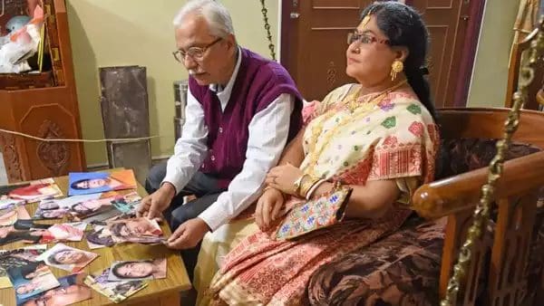 Indian Man Spends RM132,000 To Make Silicone Statue Of Wife Who Died Of Covid-19