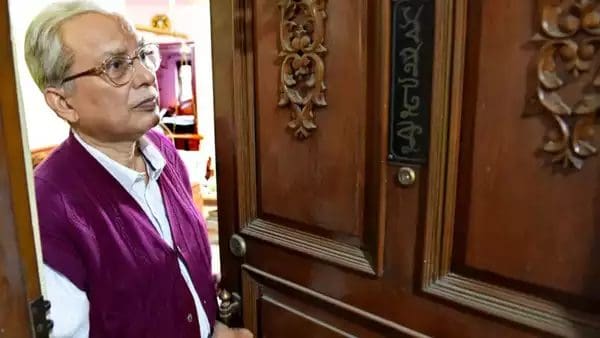 Indian Man Spends RM132,000 To Make Silicone Statue Of Wife Who Died Of Covid-19