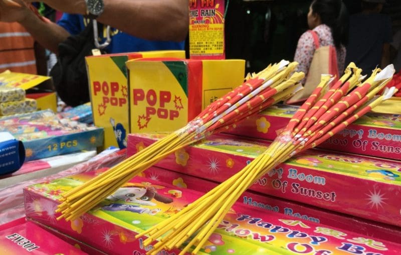 5 Things M'sians Can Relate To When They Return to Their Hometown for CNY fireworks
