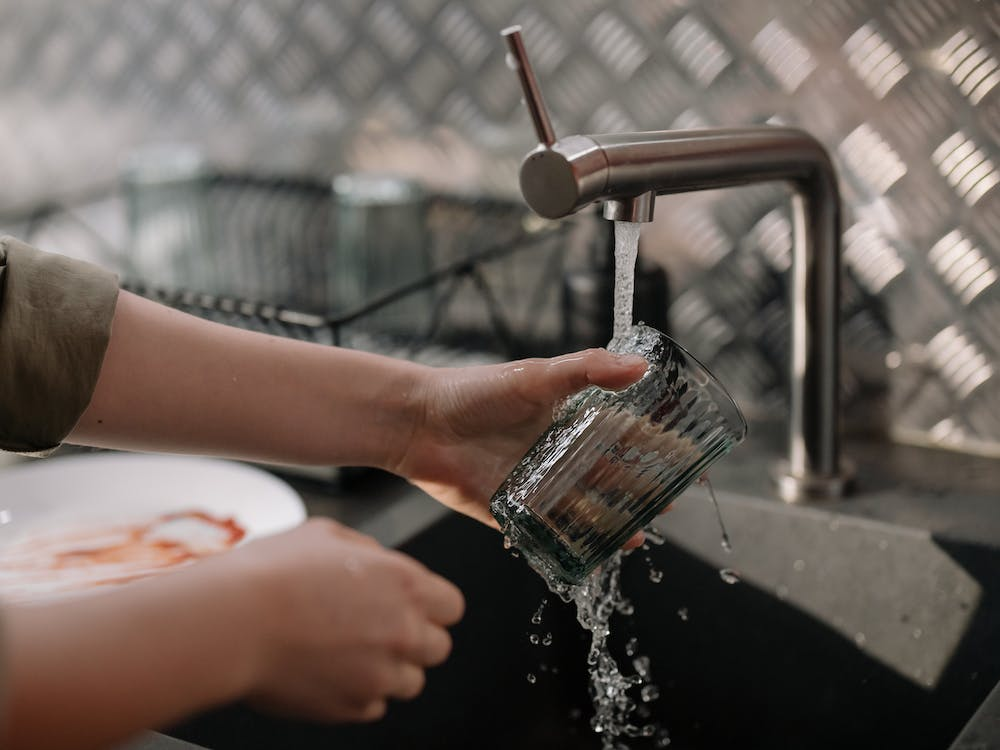 Washing the dishes