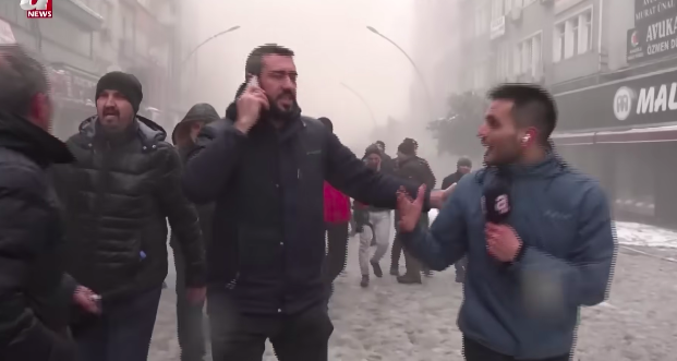 Reporter yuksel akalan doing a live broadcast of turkey earthquake