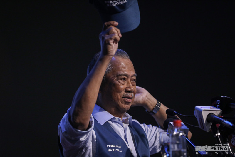 Tan sri muhyiddin yassin