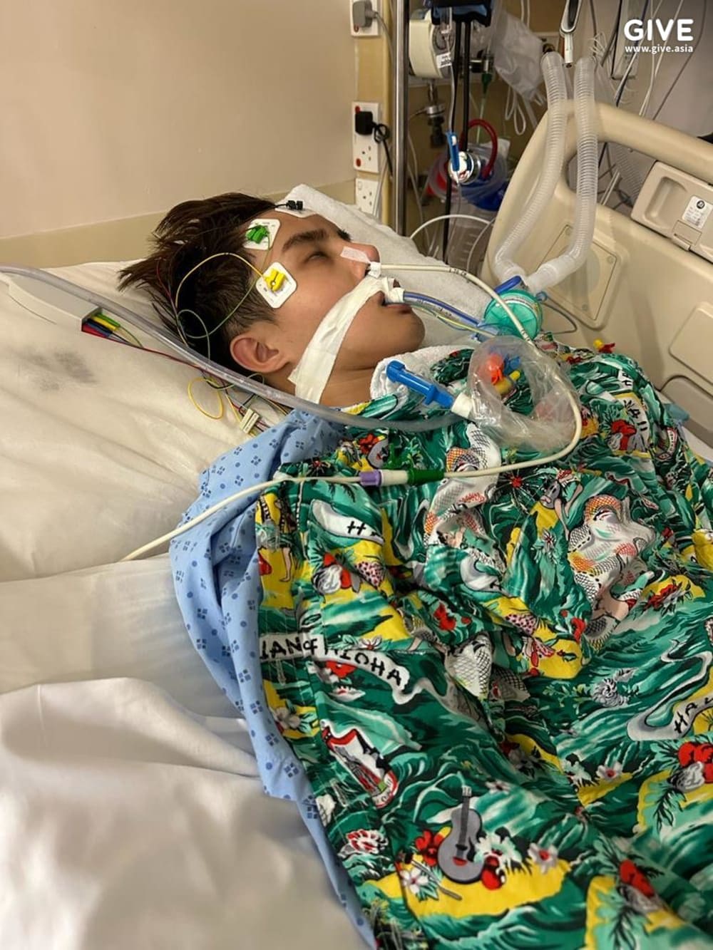 24yo M'sian Suffers Several Seizures While Working In S'pore, Public Help Fund His Medical Expenses