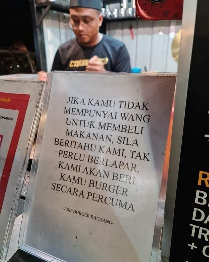 Melaka burger stall gives out free burgers to those who can't afford it