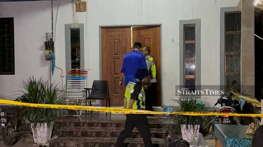 M'sian Woman Found Dead With Knife In Her Neck While In Confinement