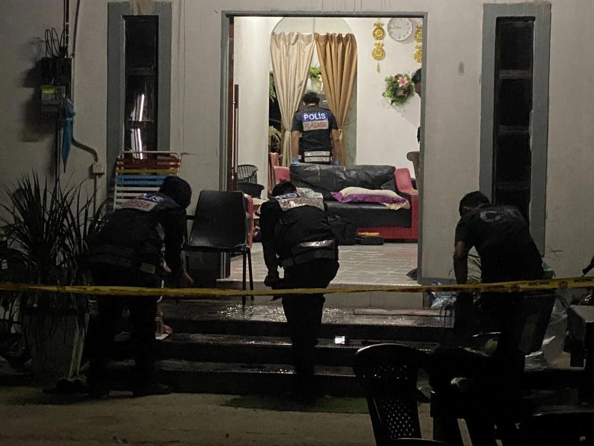 M'sian Woman Found Dead With Knife In Her Neck While In Confinement