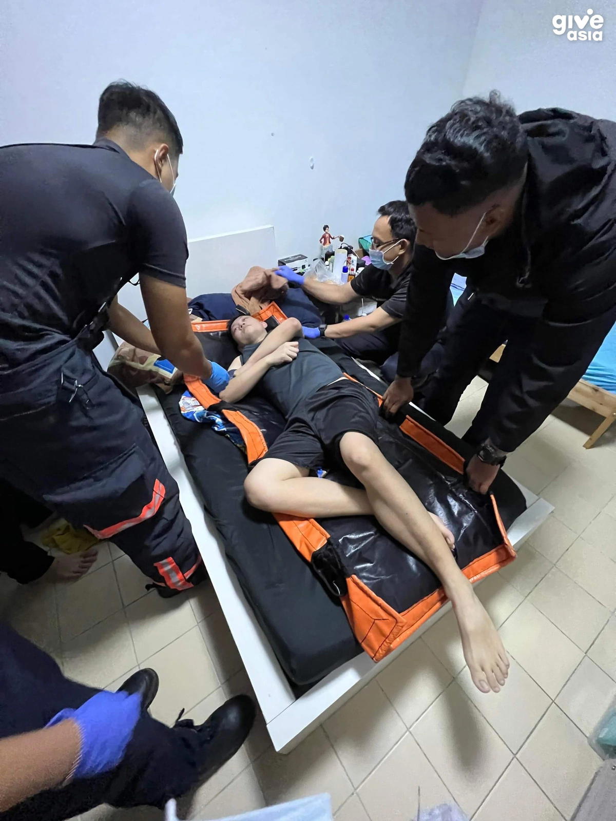 M'sian Man Working In S'pore Battling Severe Bacterial Infection Receives Overwhelming Support from Donors