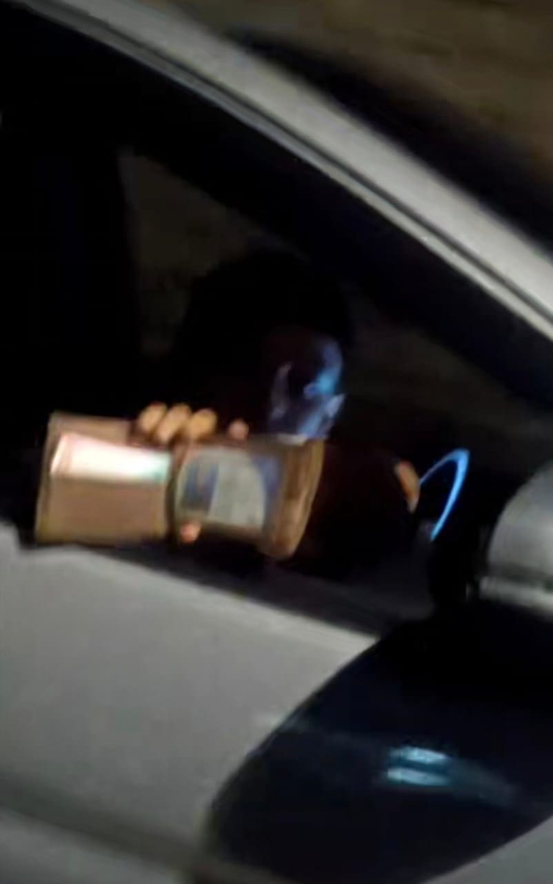 M'sian Man Drives Recklessly And Flashes Police ID At Another Driver Along DUKE Highway