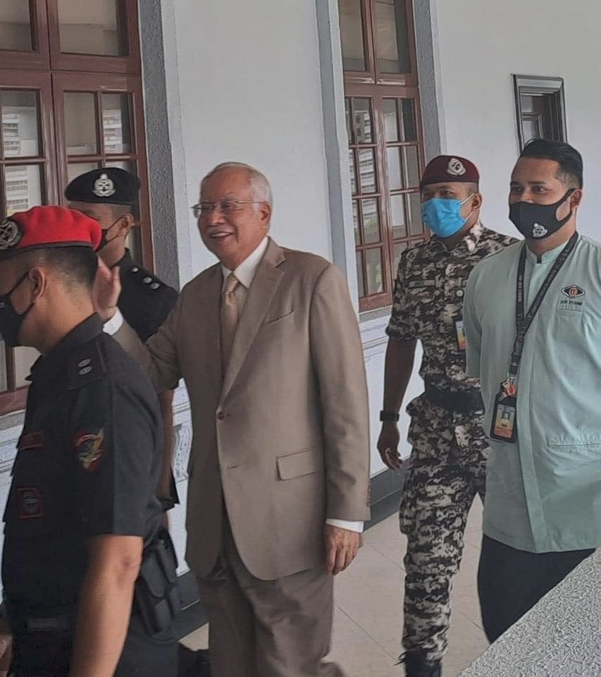 Ex-PM Najib Gets 2 Days Of MC & 1MDB Trial Postponed Due To Diarrhea